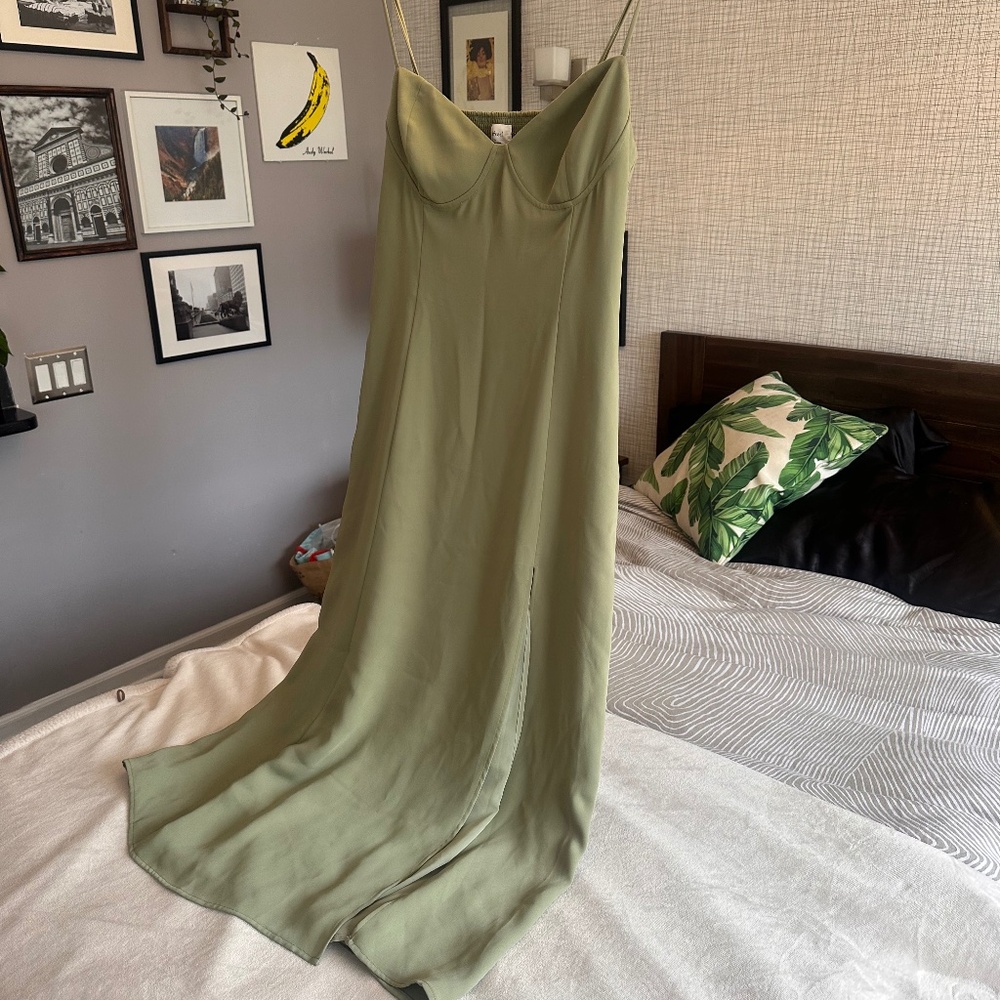 Aritzia - Wilfred Sage Dress